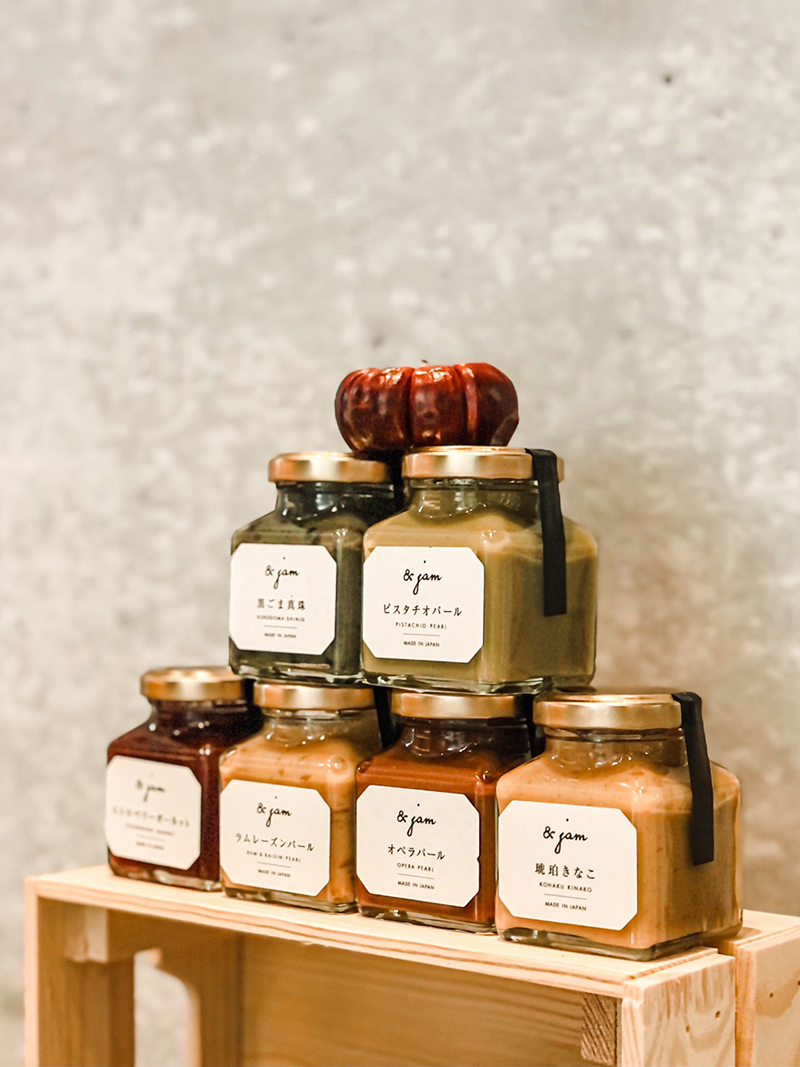 日本人氣高級生吐司專賣店「嵜本 SAKImoto Bakery」落腳台北中山！鹹口味「極起士」吐司獨賣、15 種原裝果醬登場