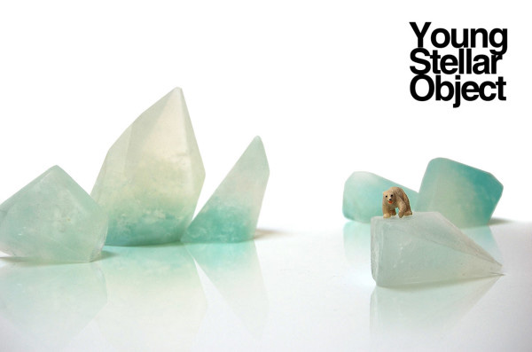 手工製清透肥皂，象徵即將融光光的冰山