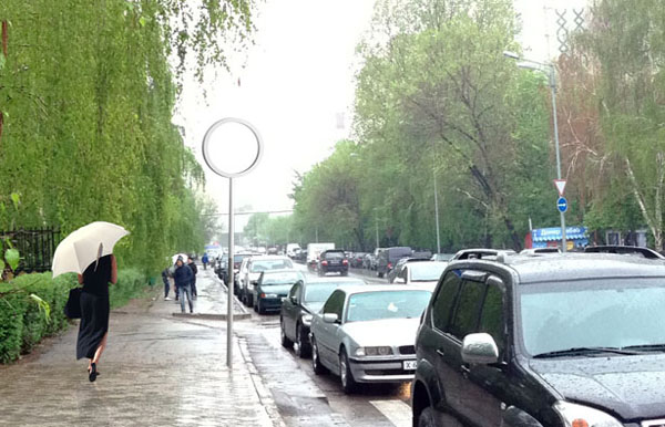 【概念設計】透明玻璃行人號誌讓標示更清楚