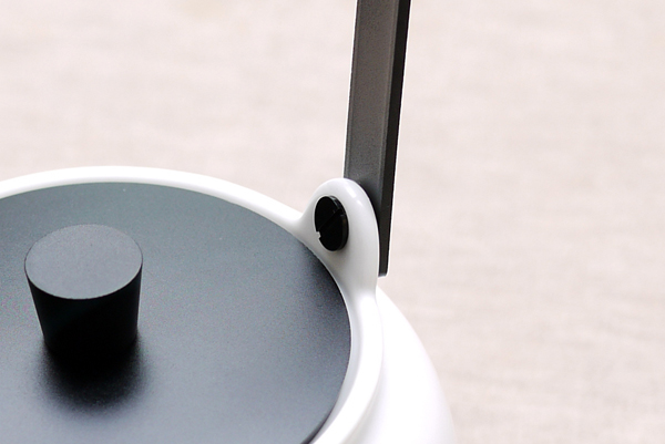 【生活玩物】一咖奉茶壺，化身xx金城武就在彈指之間