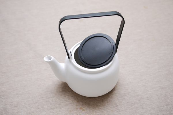 【生活玩物】一咖奉茶壺，化身xx金城武就在彈指之間