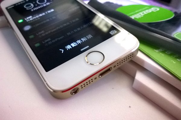 【開箱】Good Gadget Glazzilla 抗污抗菌玻璃螢幕保護貼動手玩