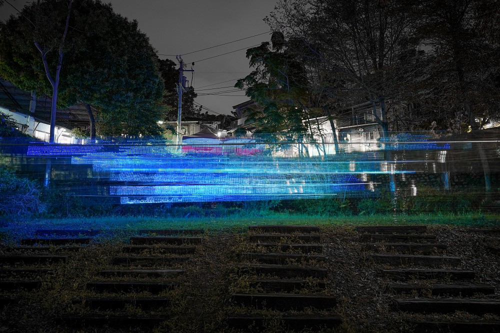 2021寶藏巖光節「棲息在光中」13組作品亮點!光電獸、河光創作點亮山城聚落