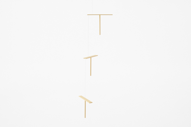 nendo操刀極簡版哆啦A夢道具!百寶袋筆筒、任意門書架、竹蜻蜓風鈴等設計文具