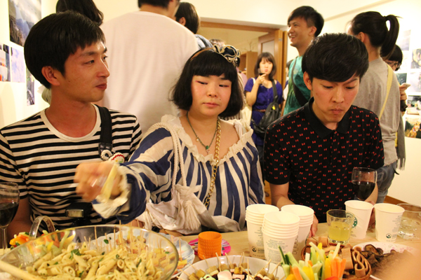 [專訪]日本新銳攝影師，triple fantasy實況轉播