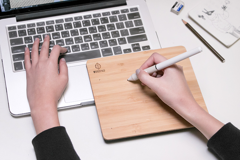 「竹質」的繪圖板 WoodPad！優美外型還超輕薄，電繪入門款就是你了 