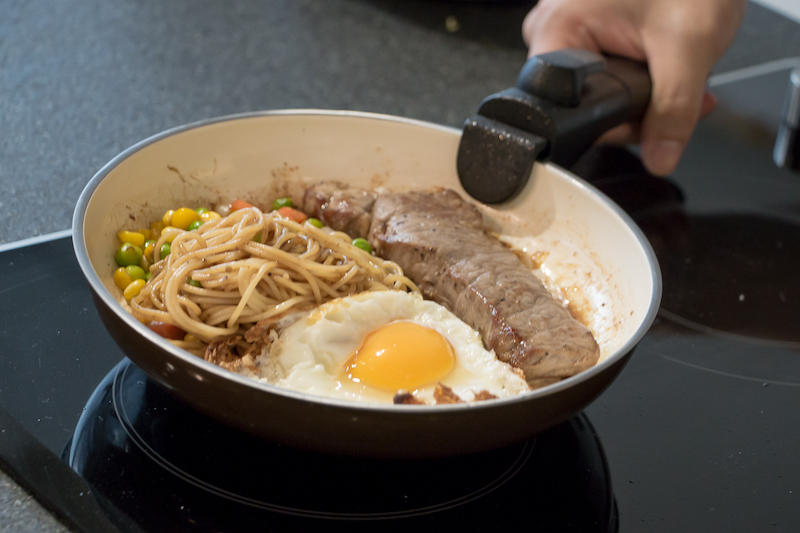 JIA主廚的深夜療癒食堂，以簡單的料理帶來最純粹的滿足