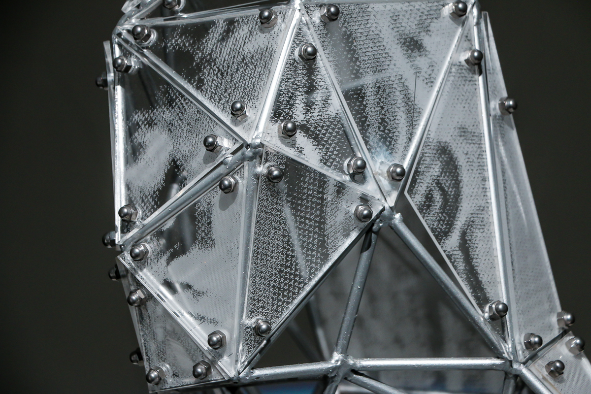 阿根納的光雕船、愛馬仕設計師夢幻船艙酒吧！《2020 基隆潮藝術：海的一日》藝術季讓海上美術館開張