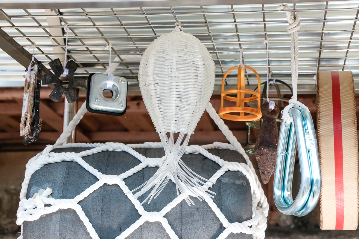 阿根納的光雕船、愛馬仕設計師夢幻船艙酒吧！《2020 基隆潮藝術：海的一日》藝術季讓海上美術館開張