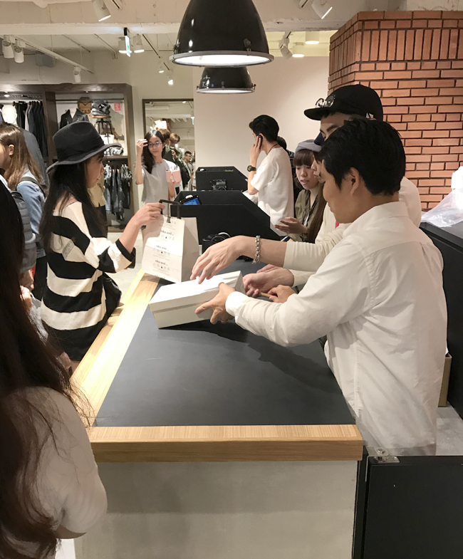 跟大編來湊熱鬧,niko and… Taipei!咖啡店開箱初體驗