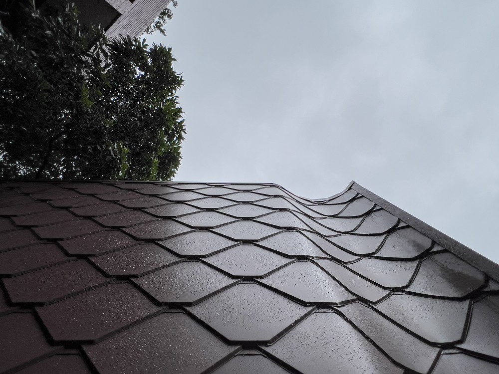 基隆信二路防空洞改造新生！工二建築以燈塔為題翻轉70年陰暗防空洞空間