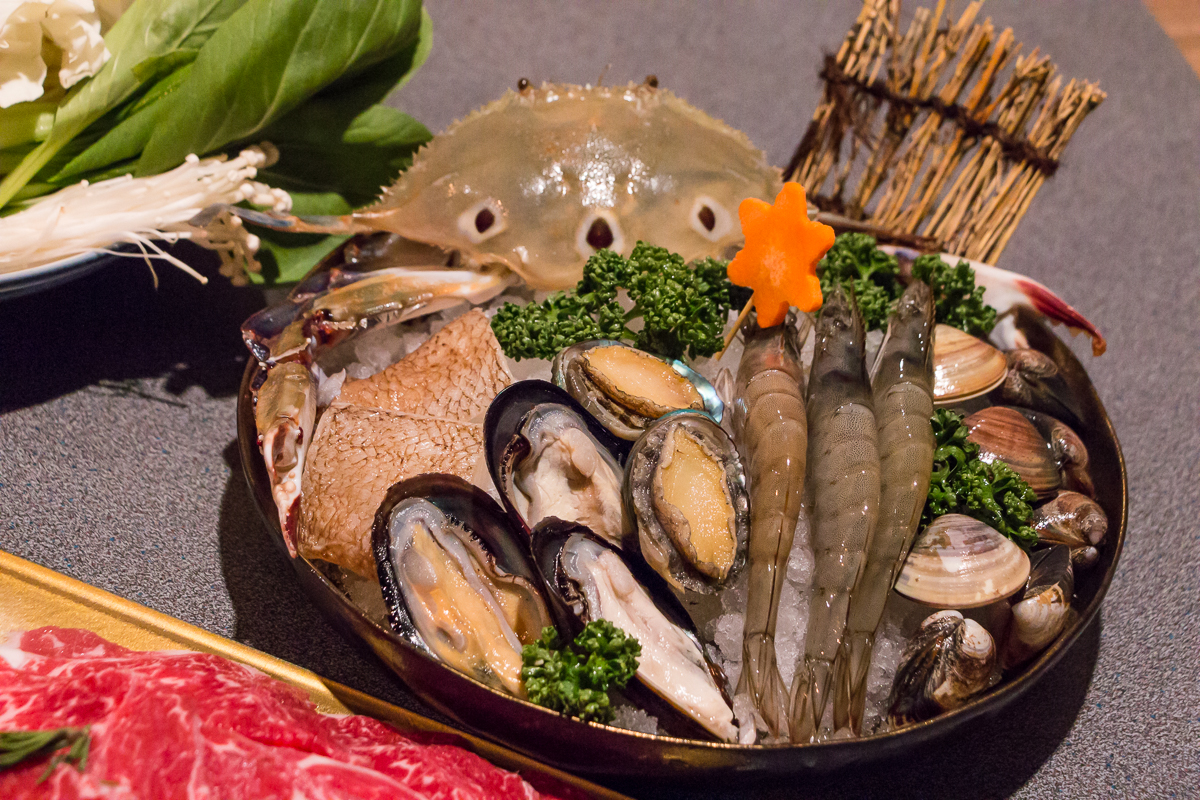 吃好肉發大財！「金洹苑」跨年限定「金箔燒肉山」，還有頂級燒肉火鍋千元吃到飽