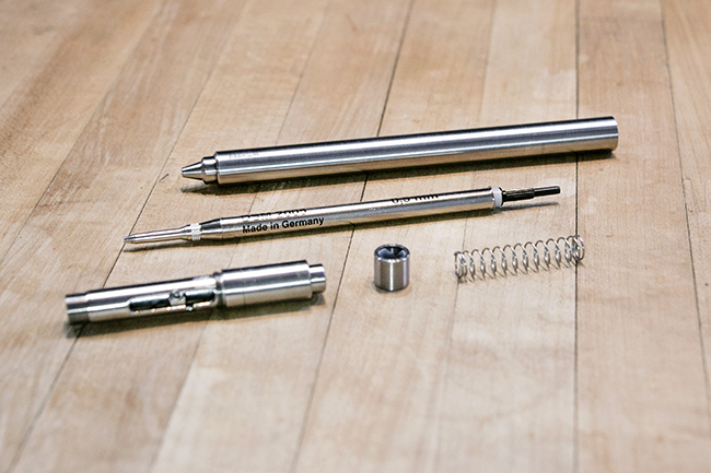 【生活玩物】用職人精神追求完美的「鈦極筆」，適用百種筆芯陪你寫下一輩子