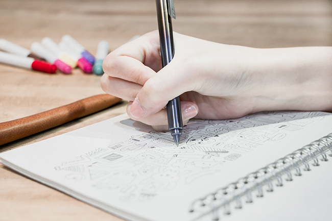 【生活玩物】用職人精神追求完美的「鈦極筆」,適用百種筆芯陪你寫下一輩子