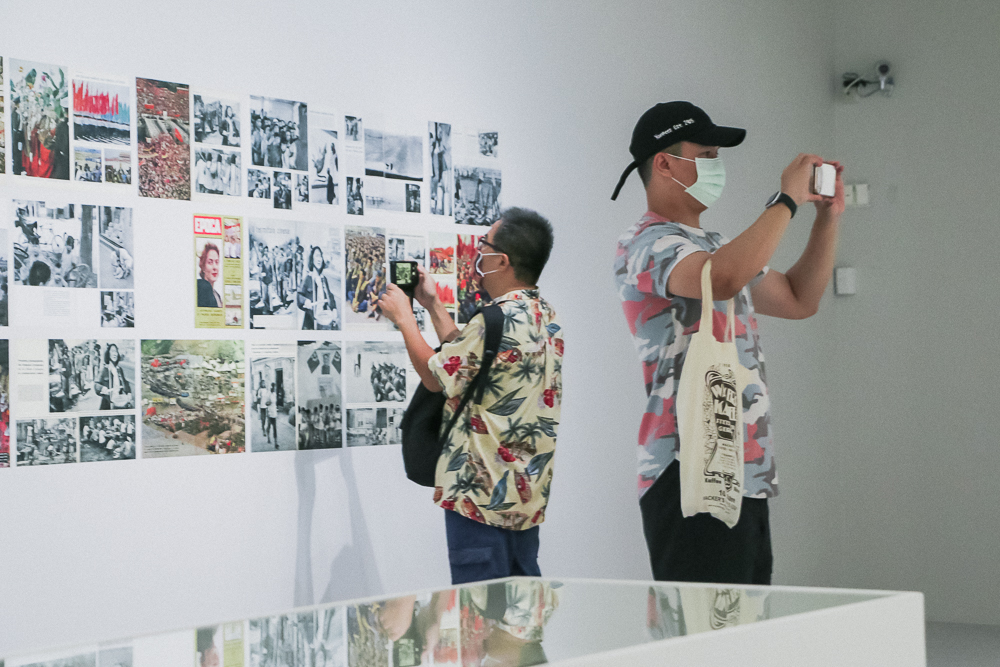 2020 年必看攝影展北美館「布列松在中國」!記錄下國共轉換時期下難能可貴歷史的街頭市井