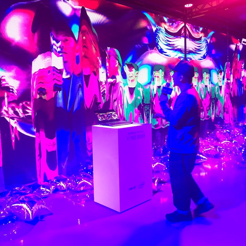 《ZenBook Pro Duo 映照美力》互動藝術展捕捉不經意的流動美，新媒體藝術家王宗欣、美力大使林予晞力推 