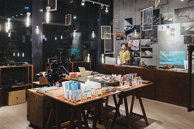 多久沒有好好寫字？物外​「文字的重量」​期間限定商店華山登場