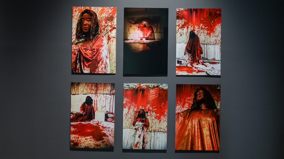 塩田千春《顫動的靈魂》北美館展覽亮點!集結黑紅織網裝置、繪畫等25年生涯創作