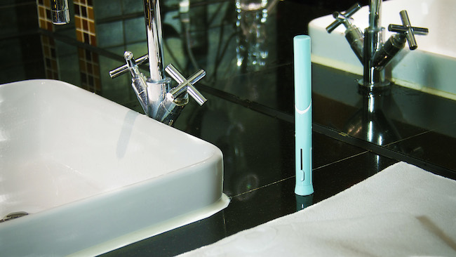 推一下牙膏就擠好！比另一半還貼心的 SONA 填充牙刷