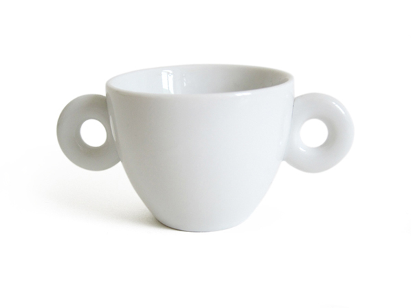 量產工廠中的限量品：生產線上的瑕疵商品