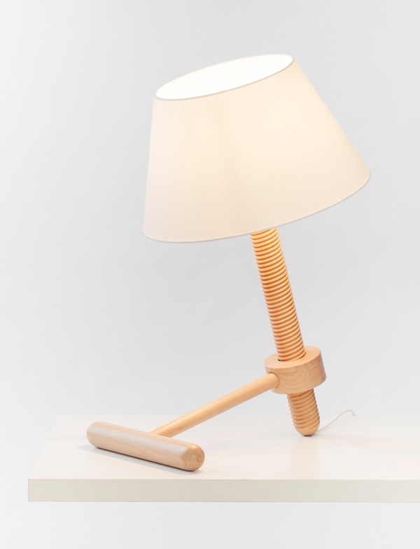 轉轉轉～伸縮自如的全套螺絲家具「Avvitamenti」