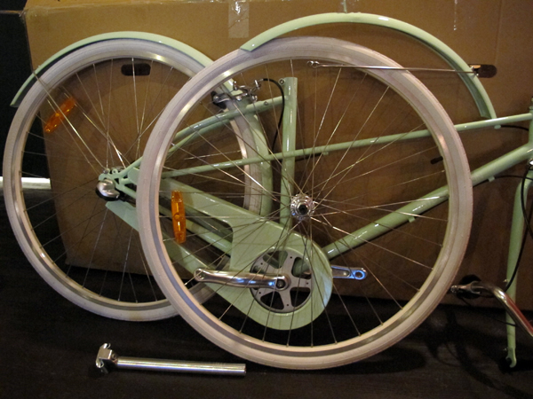 【台灣設計】讓路人情不自禁對你行注目禮：Gochic Bicycle 薄荷綠變速單車