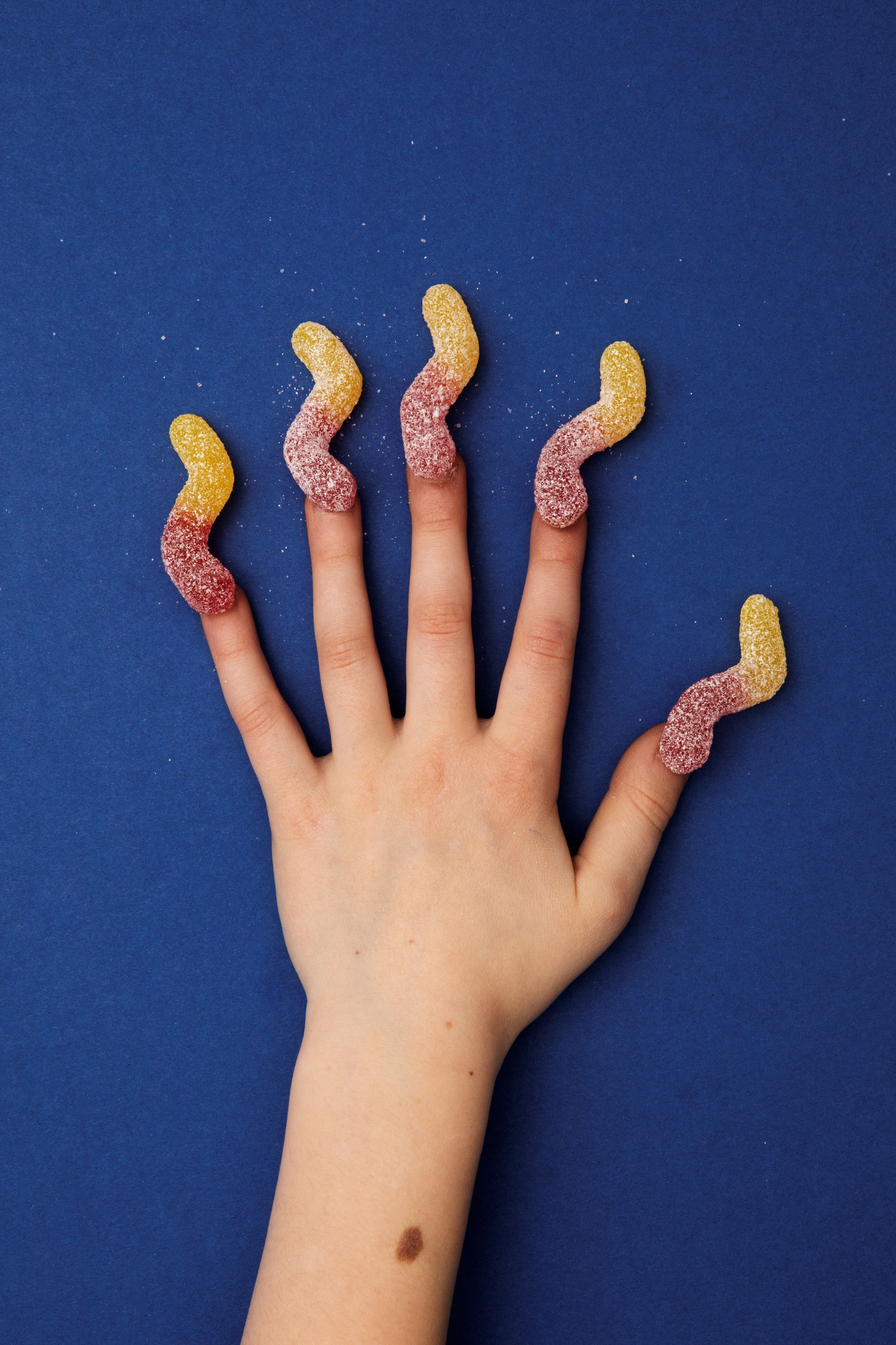 用糖果滿足甜蜜狂想！德國攝影師Jan von Holleben個展亮相台北徠卡之家