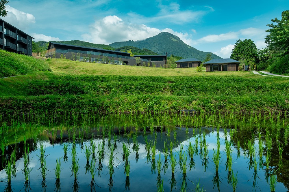 日本九州「星野集團 界 由布院」亮點！隈研吾操刀感受梯田四季美景的頂級溫泉旅館