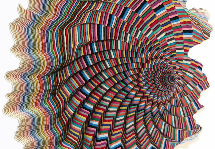 你想睡覺嗎？歡迎來到Jen Stark的超旋轉個展Vortextual