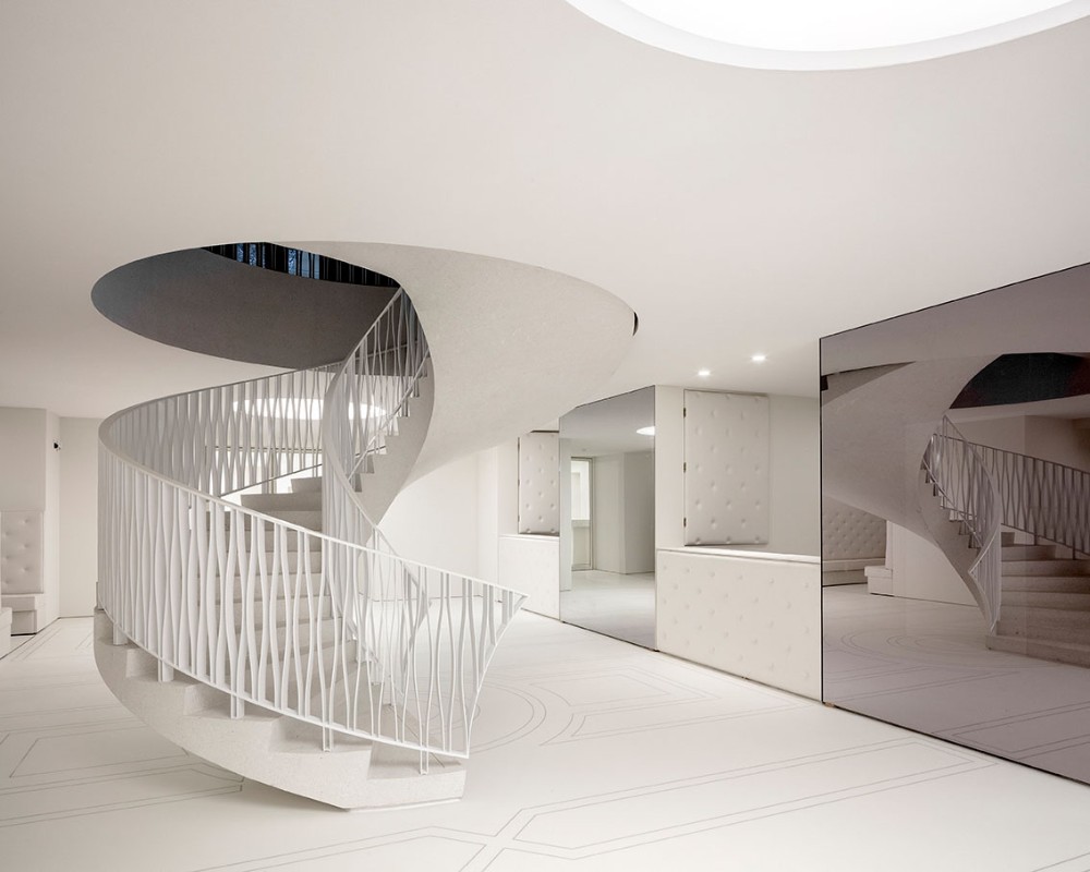 比利時安特衛普皇家美術館翻新！19世紀建築翻新成陽光通透沉浸式藝術空間