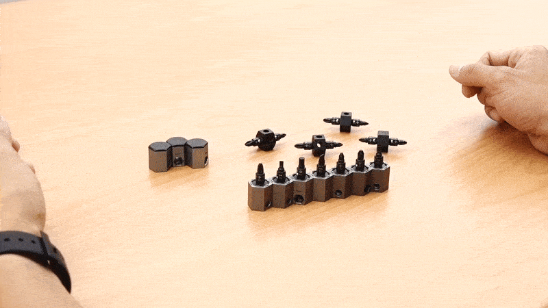 重新塑造你對工具的想像，把積木與起子頭摻在一起做 LeBitGo！