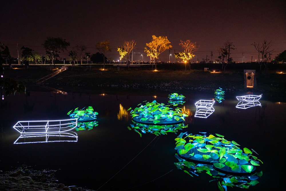 2022月津港燈節亮相台南鹽水！teamLab彩繪水族館、魔幻水燈等83組藝術作品
