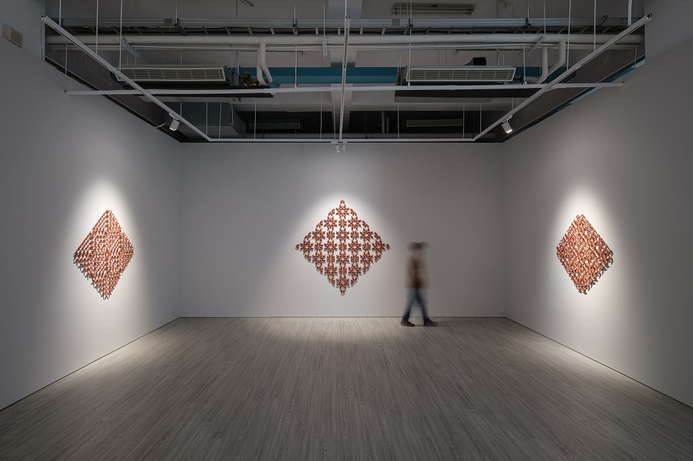 無窮陶藝創作！印尼藝術家瑟提亞萬《靈語》台灣首展亮相安卓藝術