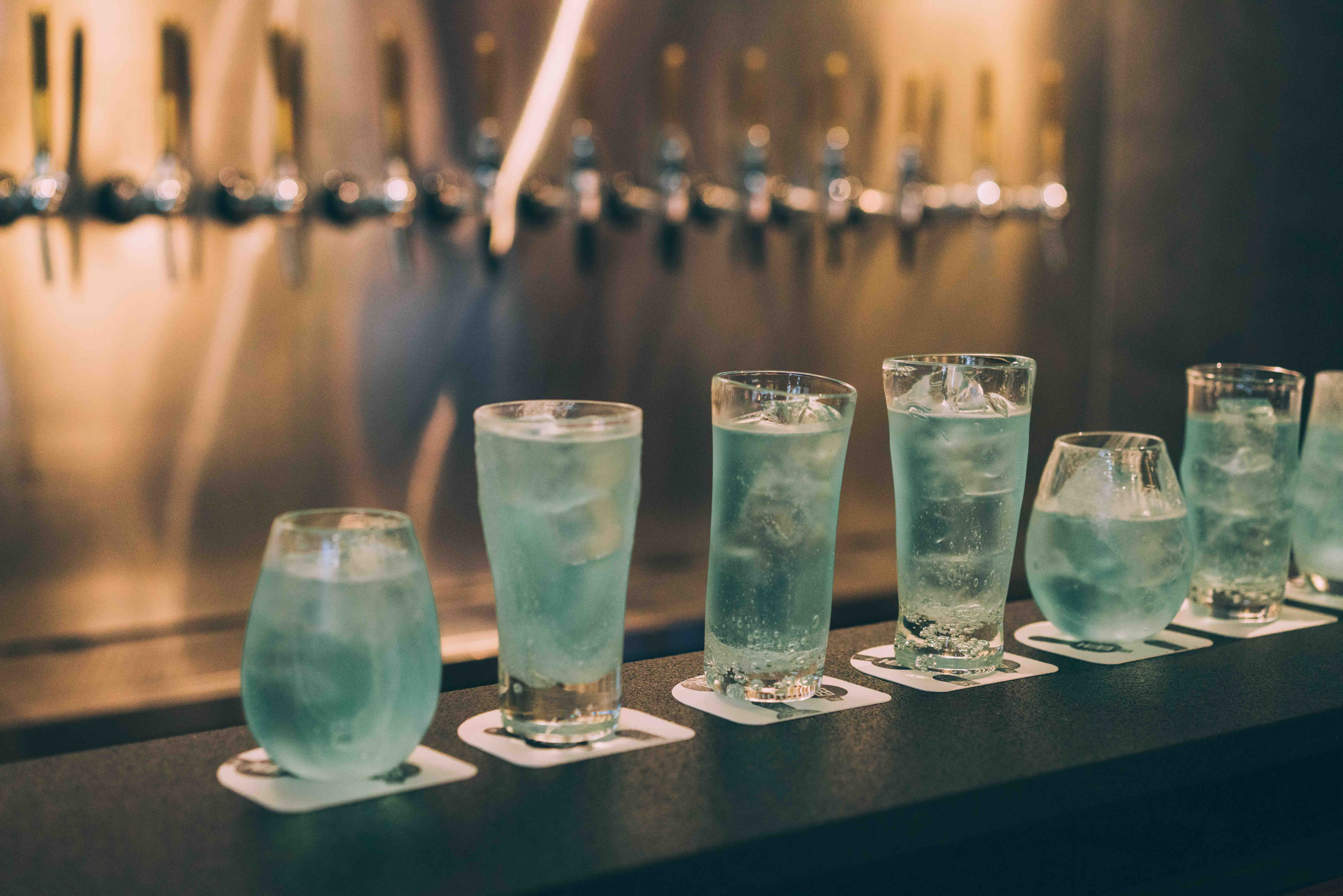 藝術浪潮襲來台北大安區 5 獨立店家！魚群迴流老宅花店、剪紙光影悠晃地底圖書館... 等城市散步地圖