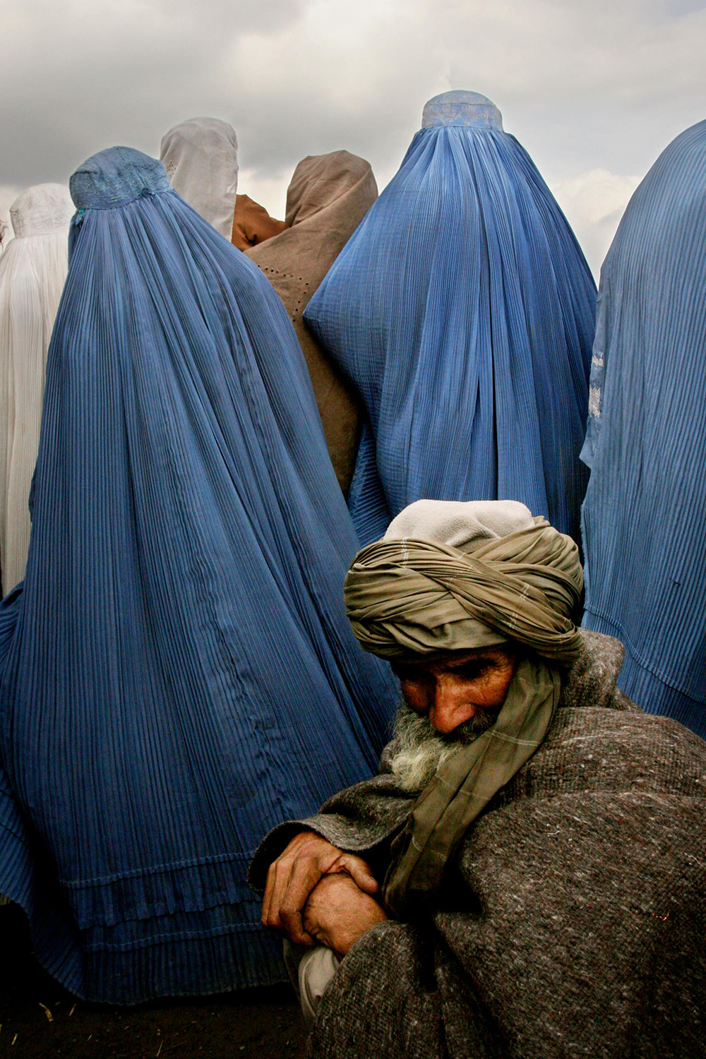 天才攝影師作品齊聚!LOBA 徠卡奧斯卡.巴納克攝影獎 40 週年回顧展紀錄下一幕幕驚心動魄和深刻眼神