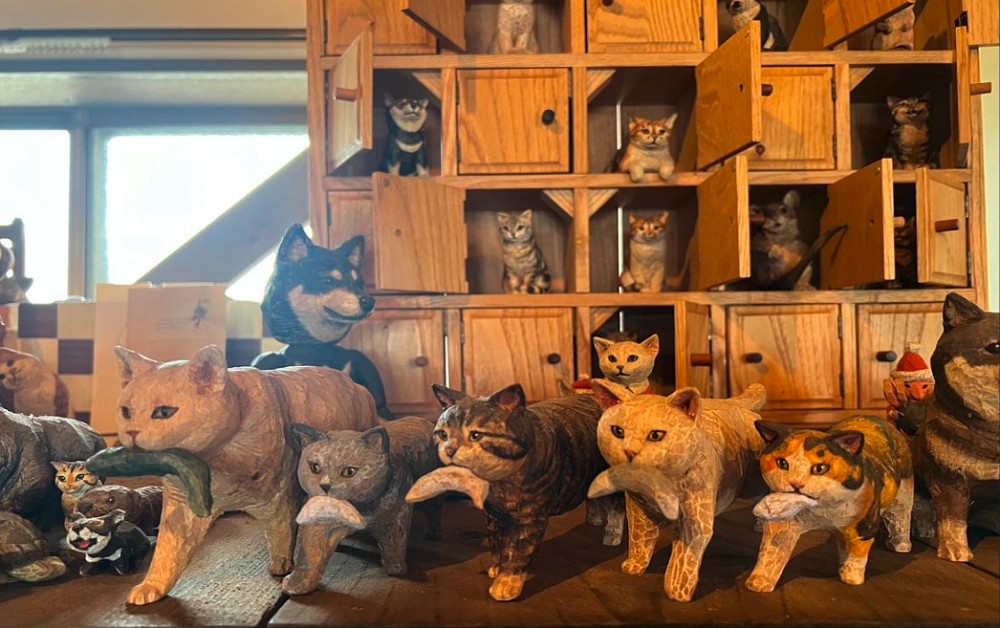屏東看海美術館「極度日常」展覽!日本藝術家橋本美緒、花房櫻的可愛貓狗雕刻創作