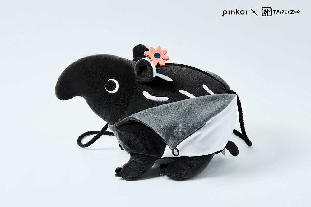 Pinkoi X台北市立動物園聯名！貘花豆玩偶包、石虎護唇膏、Line貼圖登場
