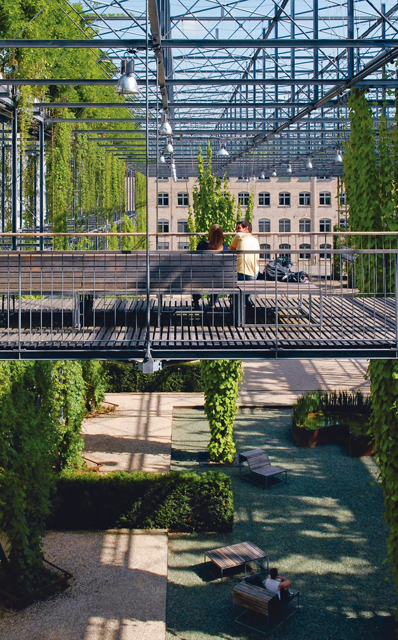 全球最大「都市花棚」！瑞士空中花園 MFO-Park 歐瑞康立體公園以綠意藤蔓重新利用百年企業舊址