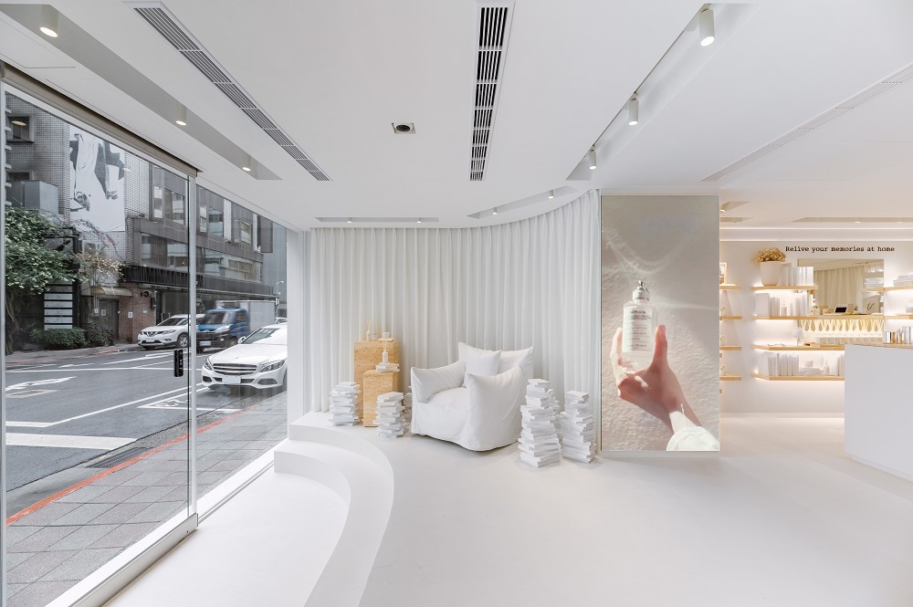 Maison Margiela Fragrances台北大安專門店！純白空間勾勒品牌極簡主義美學