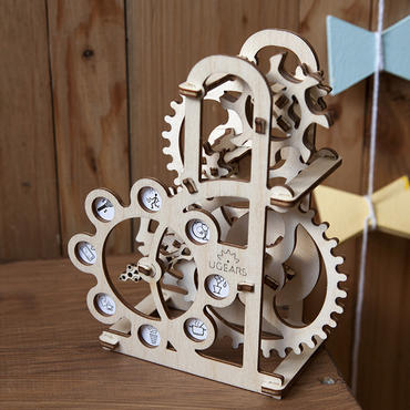 【DIY OK】UGEARS 木製機械玩具,看著親手組裝的齒輪運轉就是爽快!