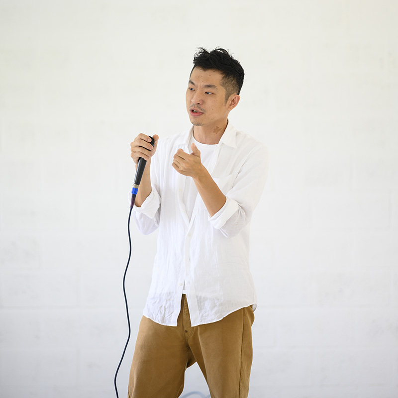 新竹特色咖啡廳「春室 The POOL 」!春池玻璃改造玻璃窯爐的通透藝文空間