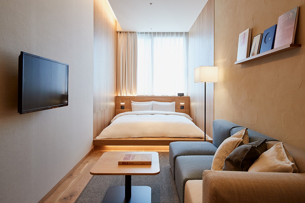 muji-hotel-ginza-4.jpg