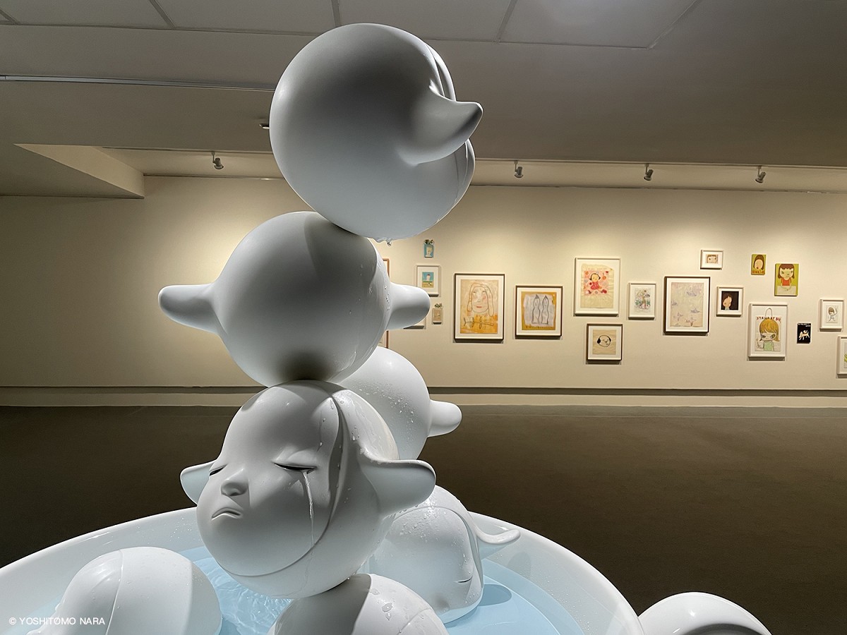 《奈良美智特展》台南場亮點！全新主視覺《微熱少女》、《朧潮濕的一天》、攝影作品登場