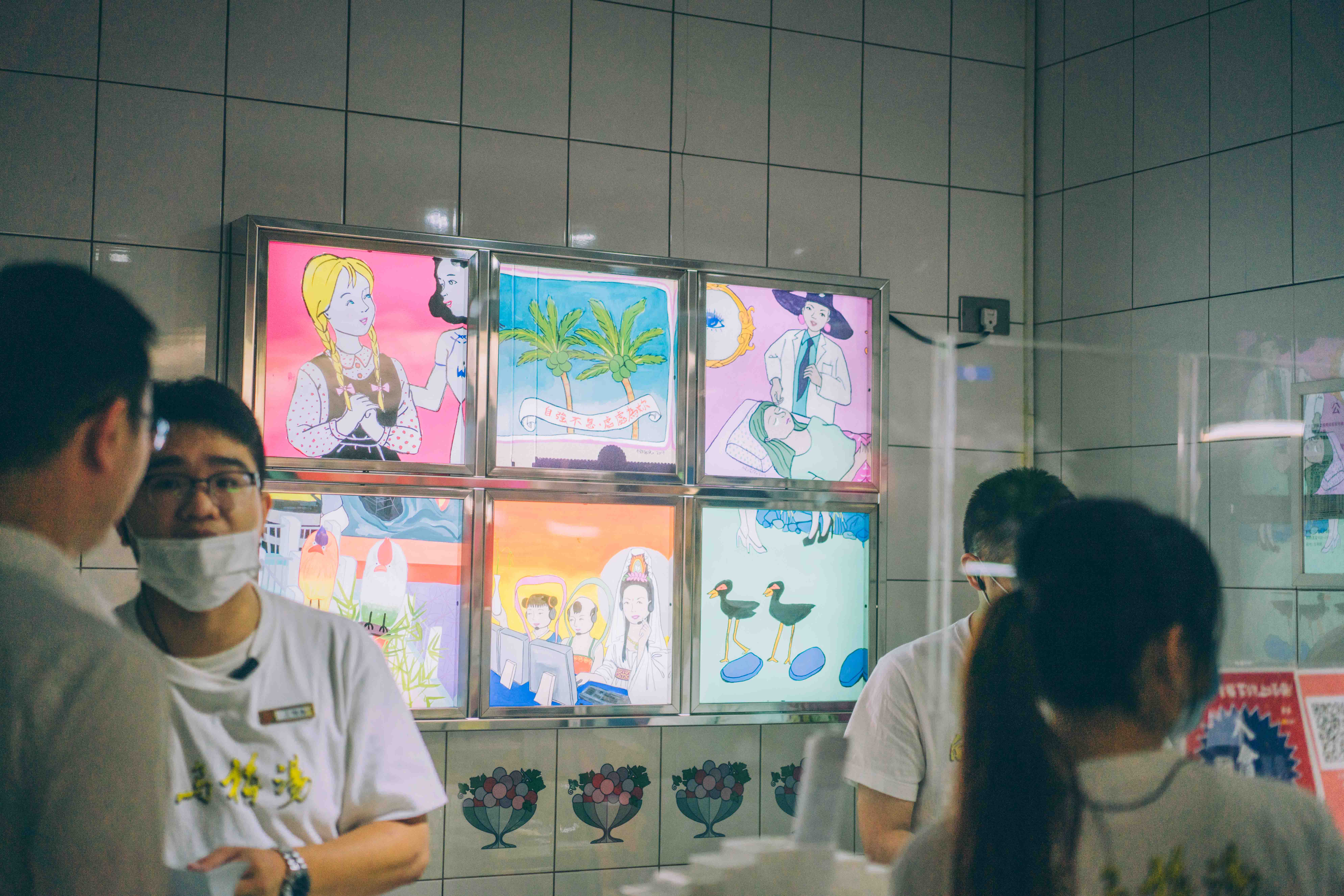 藝術浪潮襲來台北大安區 5 獨立店家！魚群迴流老宅花店、剪紙光影悠晃地底圖書館... 等城市散步地圖