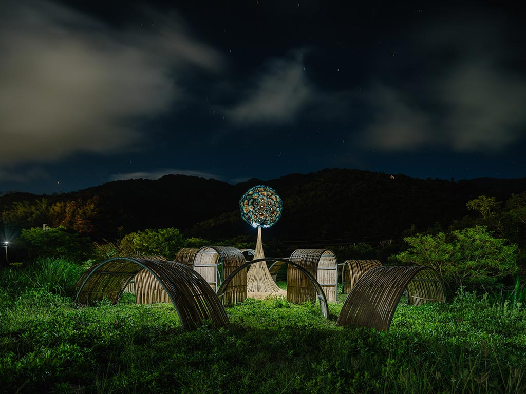 2025台東光祭《沐光泉》點亮知本夏夜 12件光影藝術打造自然與靈性的療癒場域