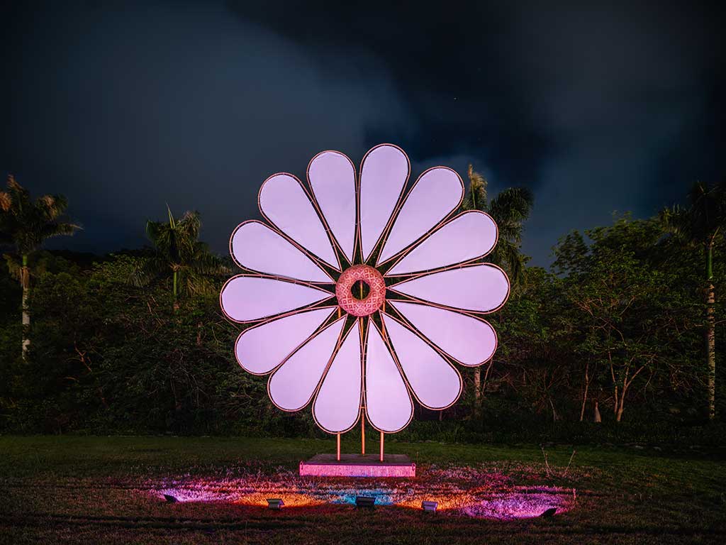 2025台東光祭《沐光泉》點亮知本夏夜 12件光影藝術打造自然與靈性的療癒場域