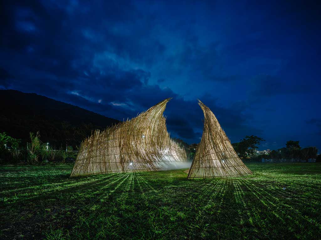 2025台東光祭《沐光泉》點亮知本夏夜 12件光影藝術打造自然與靈性的療癒場域