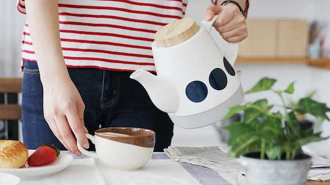 為家中餐桌更添些許溫度，北歐風陶器電熱水壺優雅登場！