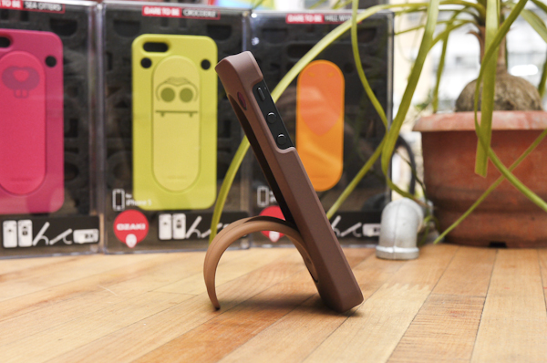 【生活玩物】用盡生命搞怪吧!OZAKI FaaGaa 動物吐舌手機殼