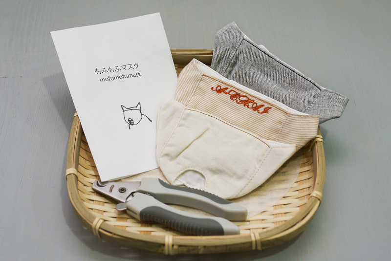 請笑納貓奴的一片真心吧(戴上)!帶給貓貓安全感的「neko zuki」剪指甲面罩